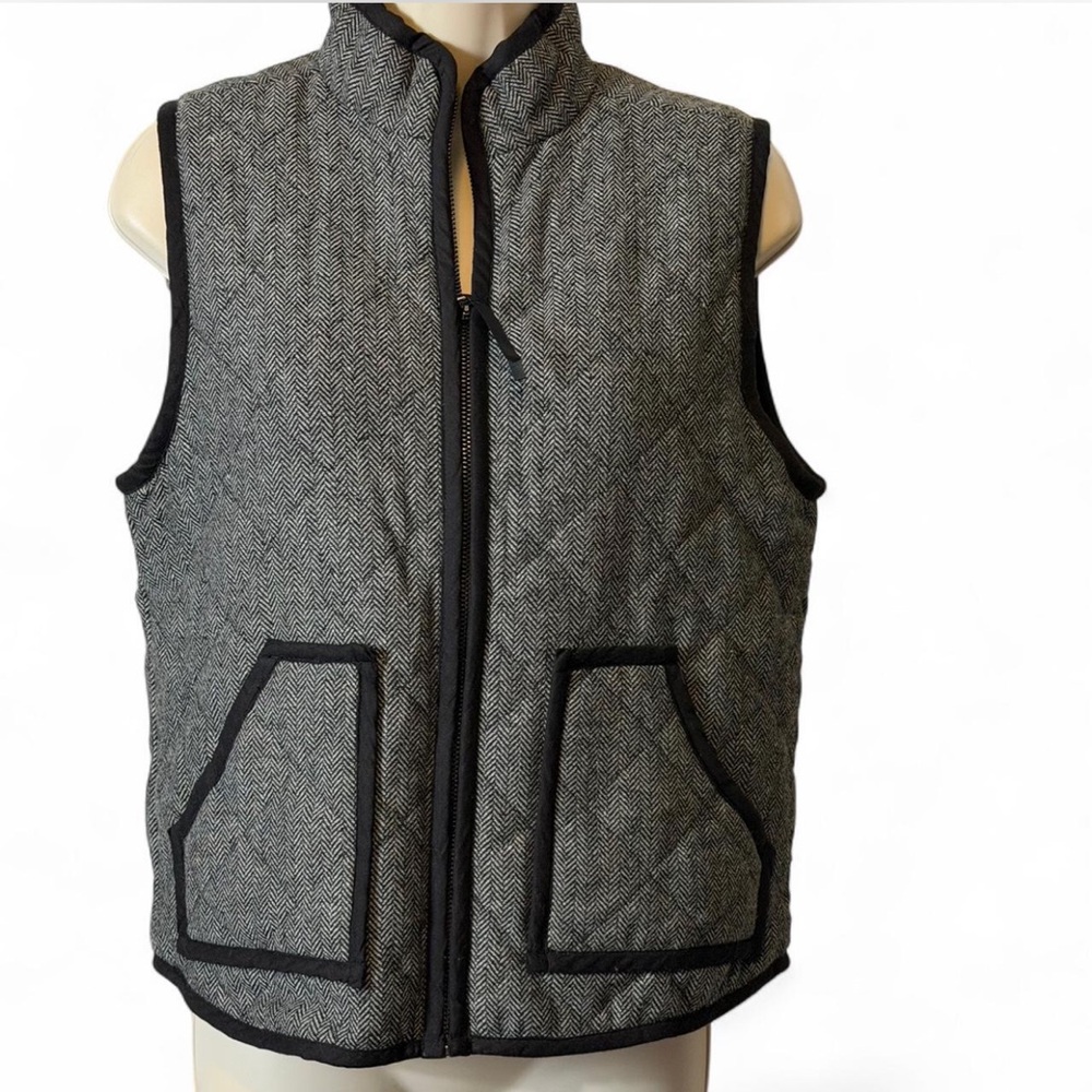 Quilted‎ Herringbone Vest Lined With Faux Sherpa